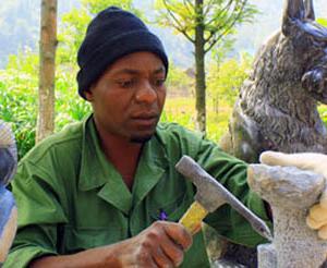 Zimbabwean Stone Carving Made its Debut in Zhangjiajie 