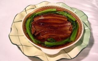 Zhangjiajie Honeydew Braised Pork 