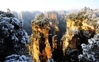 Zhangjiajie winter through Tourists Eyes 