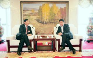MCC President Meets with Mayor of Zhangjiajie City 