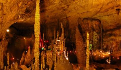 Zhangjiajie Sangzhi Jiutian Cave