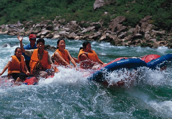 Zhangjiajie Join-in Tour to Jiutian Cave and Rafting in Maoyan river