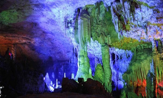 Jiutian Cave2