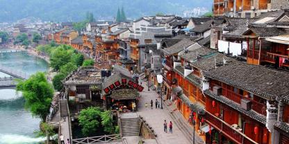 6 Days Deluxe tour in Zhangjiajie and Glass bridge and Fenghuang