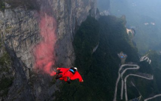 Missing female wingsuit flyer found dead in Tianmen mountain